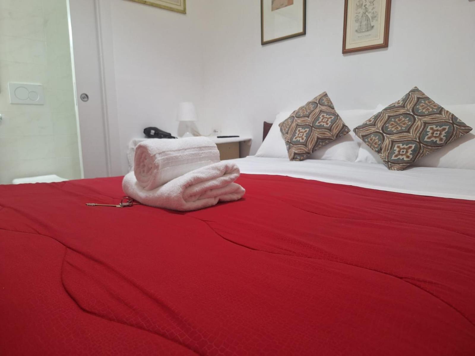 ローマ Casa Fanti 57ホステル エクステリア 写真