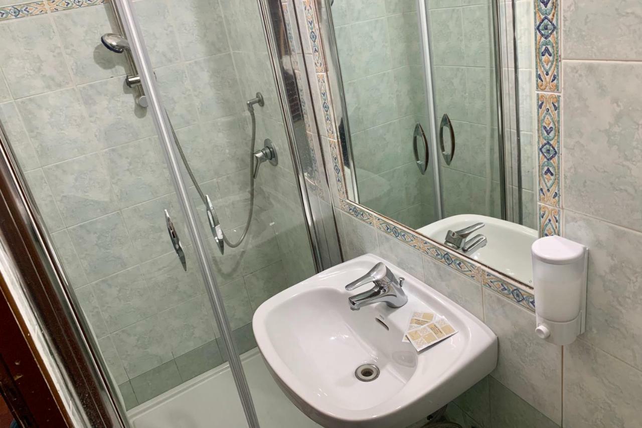 ローマ Casa Fanti 57ホステル エクステリア 写真